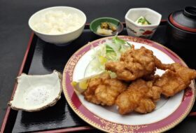 から揚げ定食